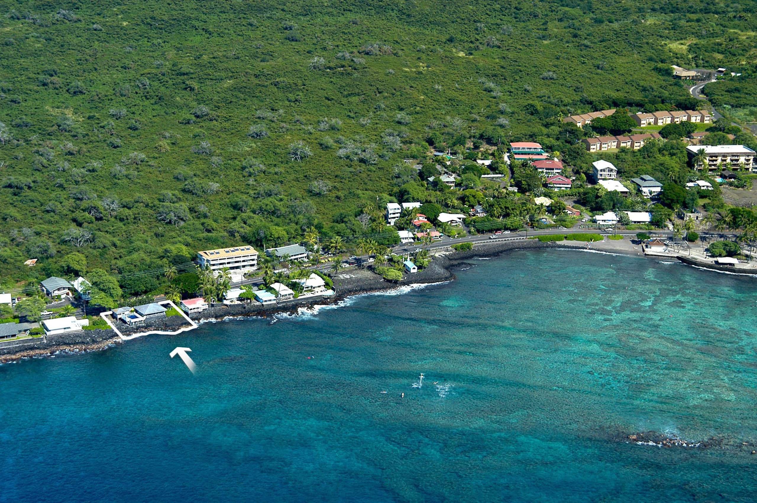 Home in Kailua-Kona · ★4.94 · 2 bedrooms · 2 beds · 2 baths - Image 2