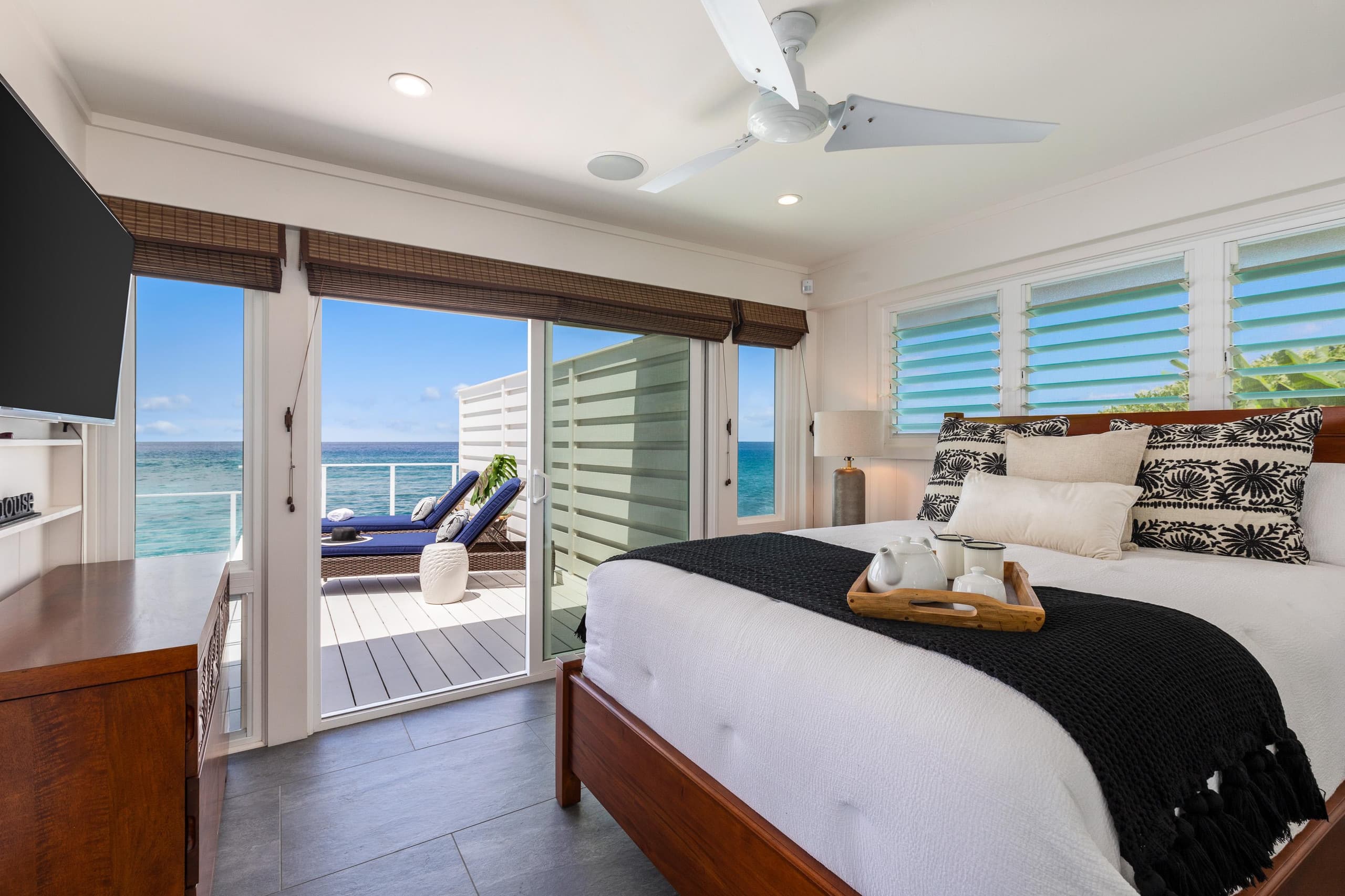 Home in Kailua-Kona · ★4.94 · 2 bedrooms · 2 beds · 2 baths - Image 15