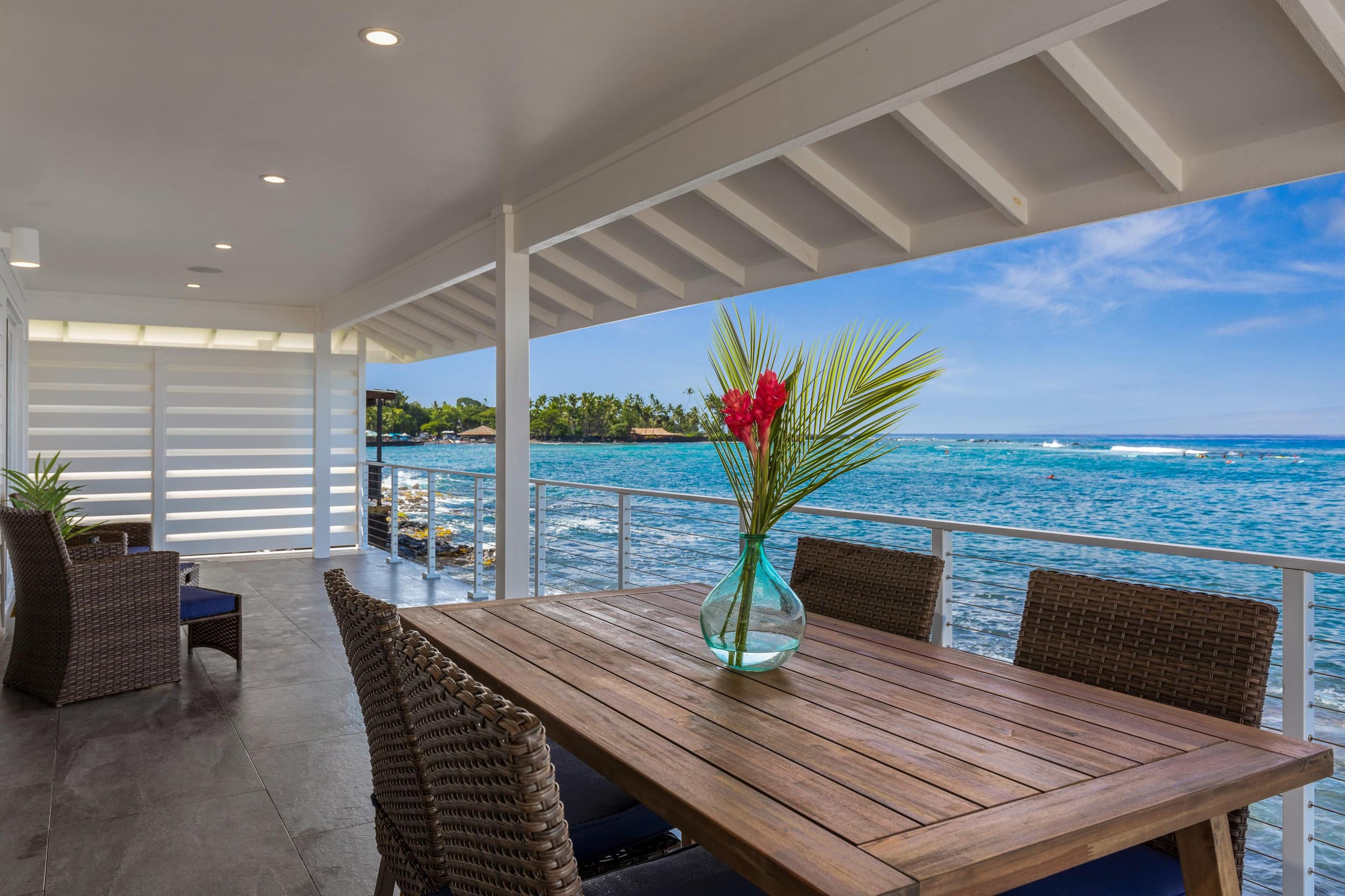 Home in Kailua-Kona · ★4.94 · 2 bedrooms · 2 beds · 2 baths - Image 5