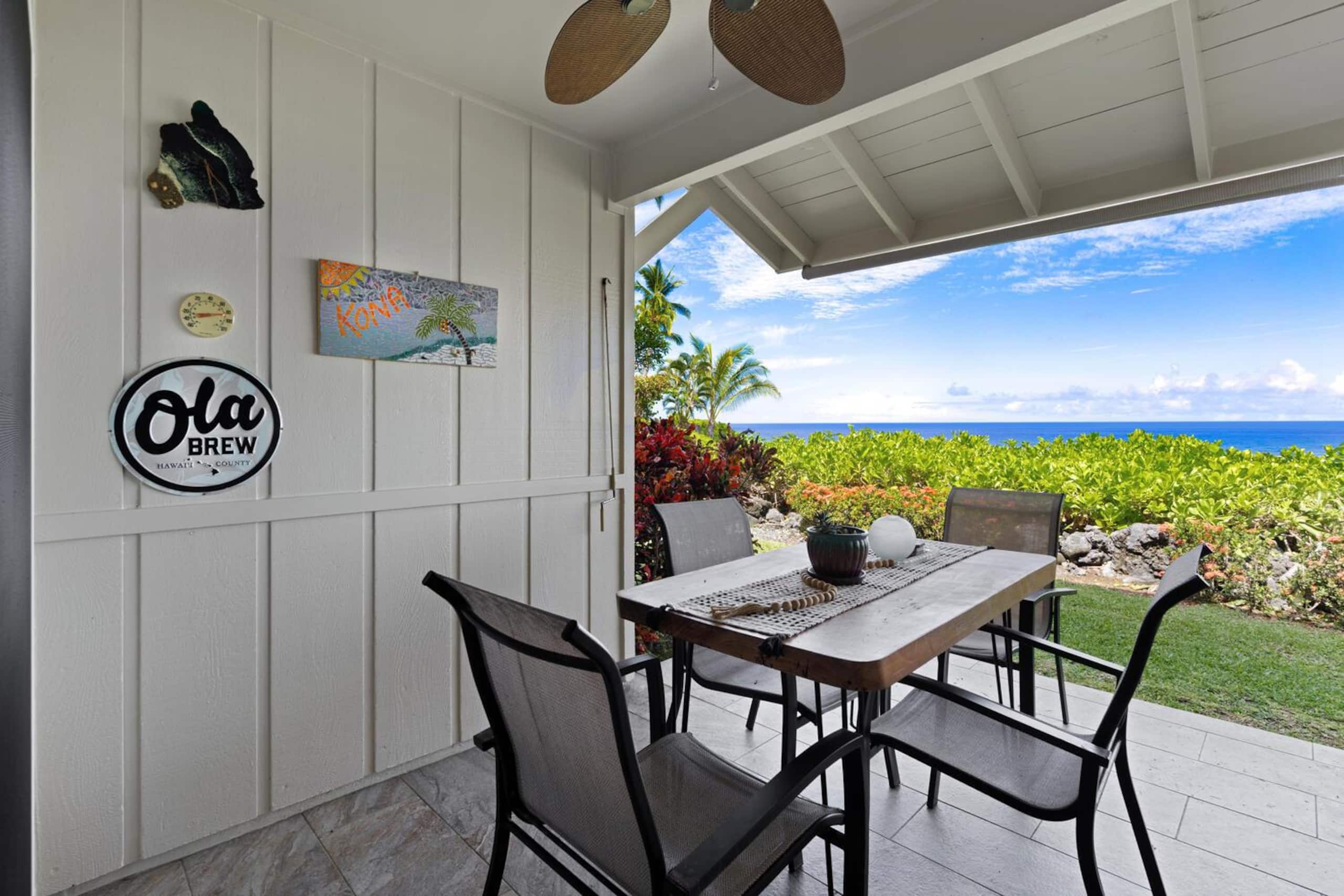 Condo in Kailua-Kona · ★4.56 · 2 bedrooms · 2 beds · 2 baths - Image 1