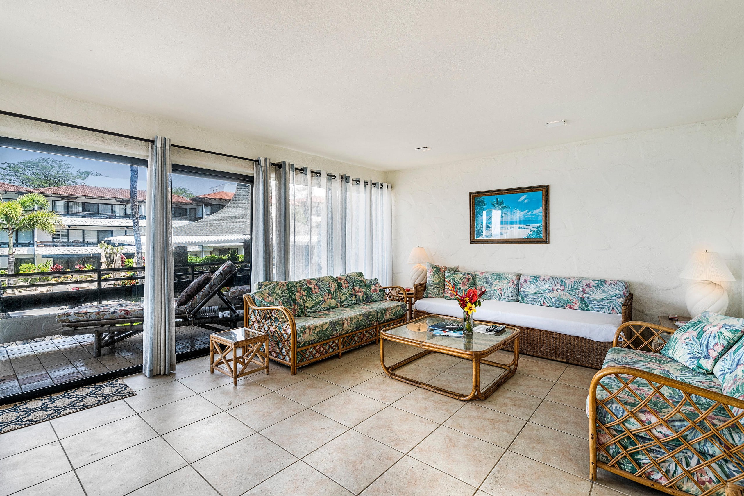 Condo in Kailua-Kona · ★4.68 · 2 bedrooms · 4 beds · 2 baths - Image 8