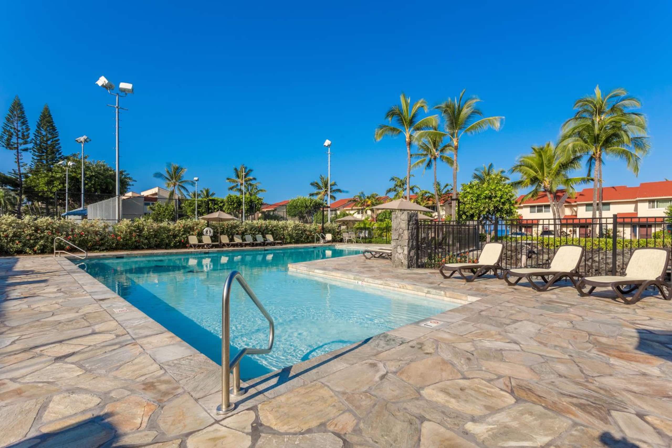 Condo in Kailua-Kona · ★4.89 · 2 bedrooms · 3 beds · 2 baths - Image 32