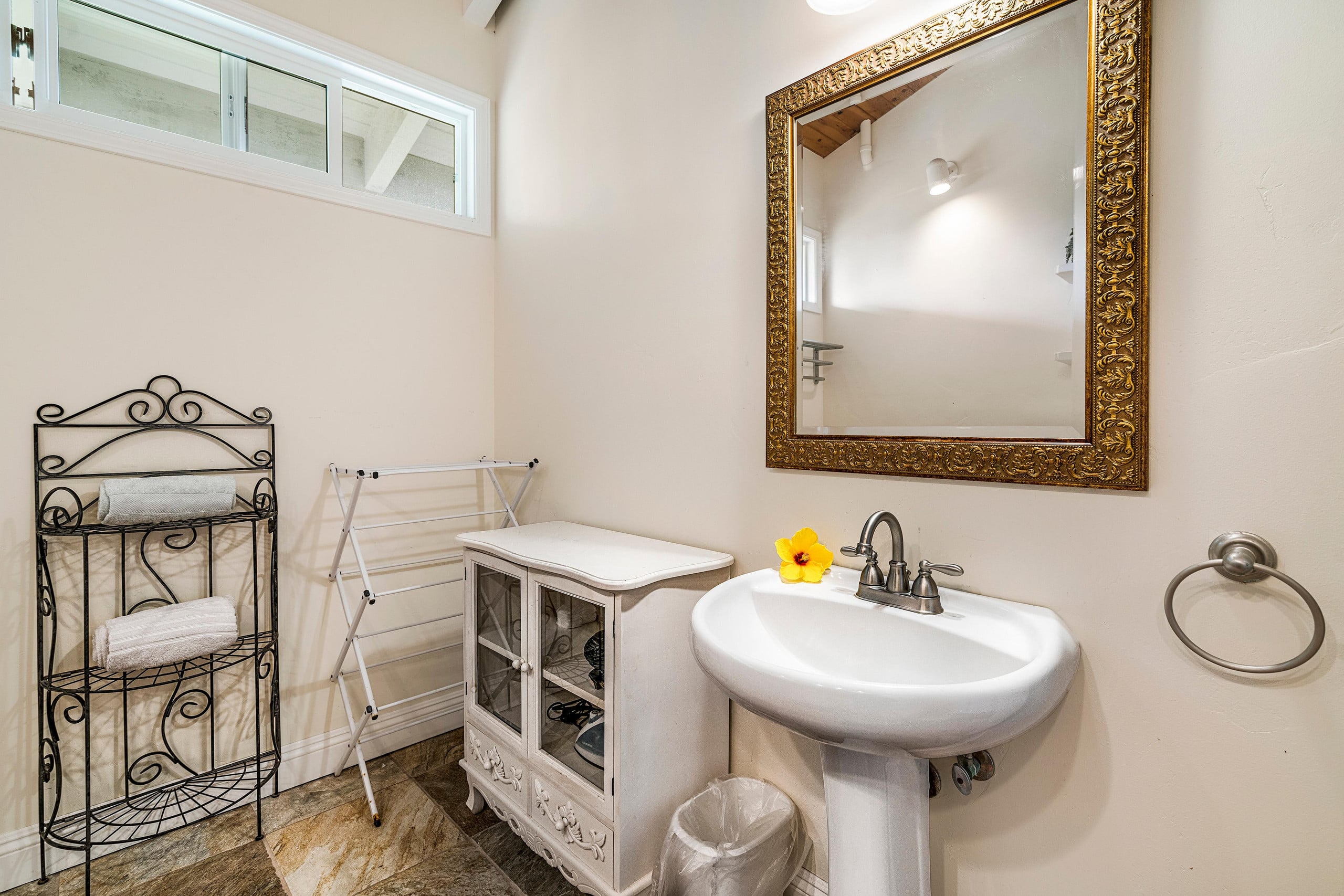 Home in Kailua-Kona · ★4.5 · 3 bedrooms · 4 beds · 2 baths - Image 29