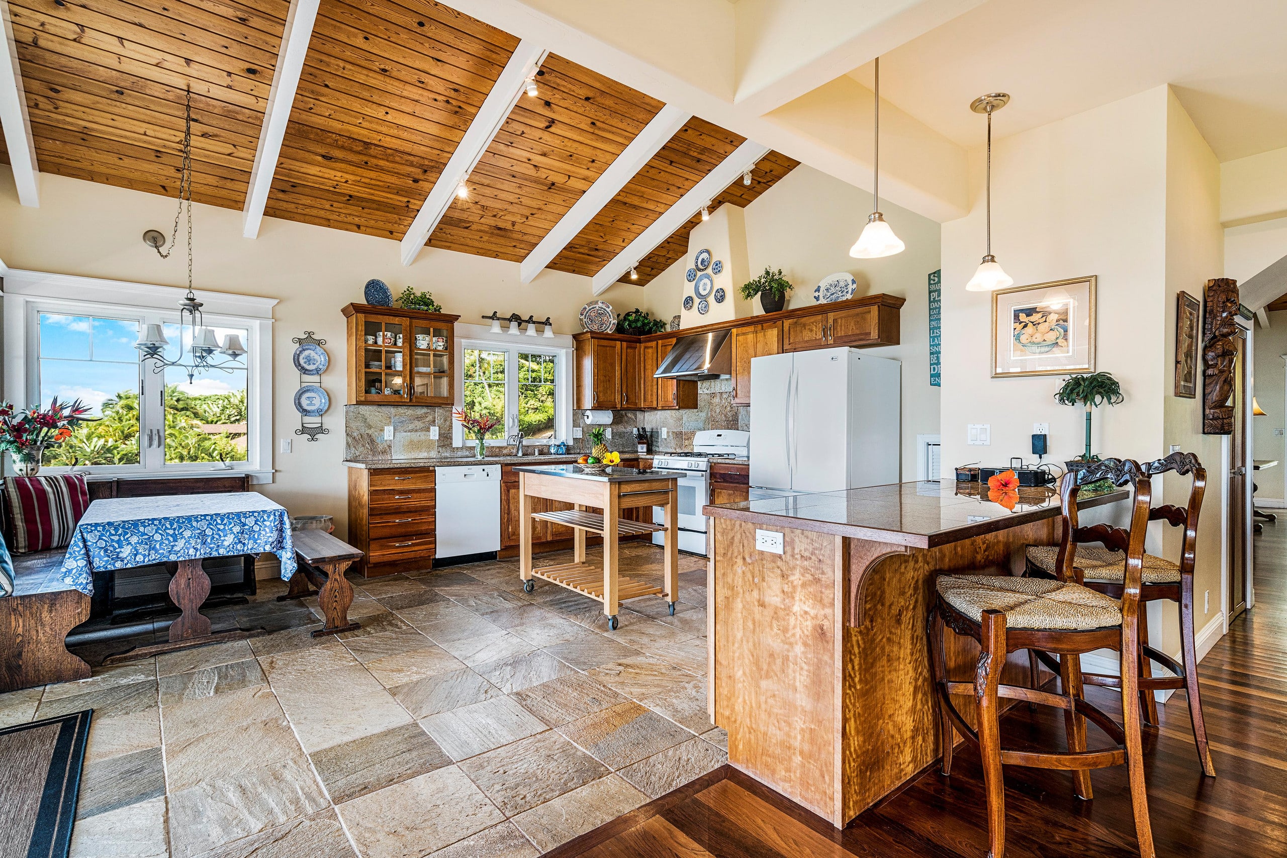 Home in Kailua-Kona · ★4.5 · 3 bedrooms · 4 beds · 2 baths - Image 20