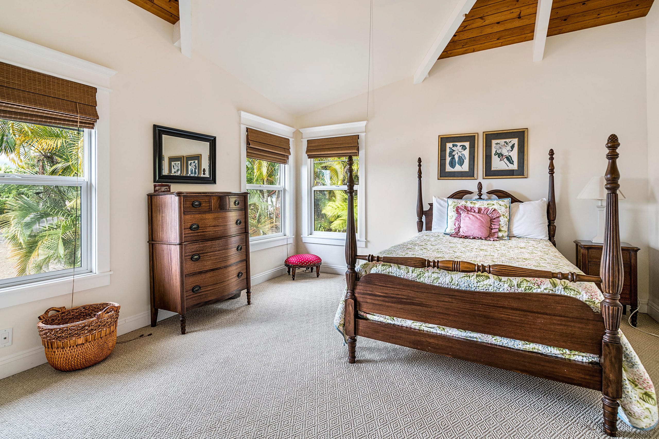 Home in Kailua-Kona · ★4.5 · 3 bedrooms · 4 beds · 2 baths - Image 24