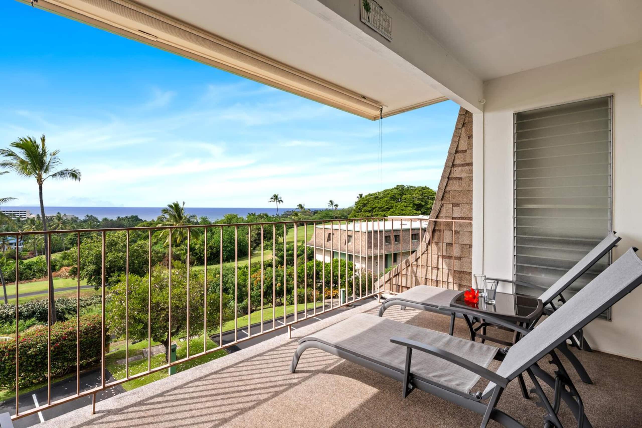 Condo in Kailua-Kona · ★4.76 · 1 bedroom · 2 beds · 2 private baths - Image 2