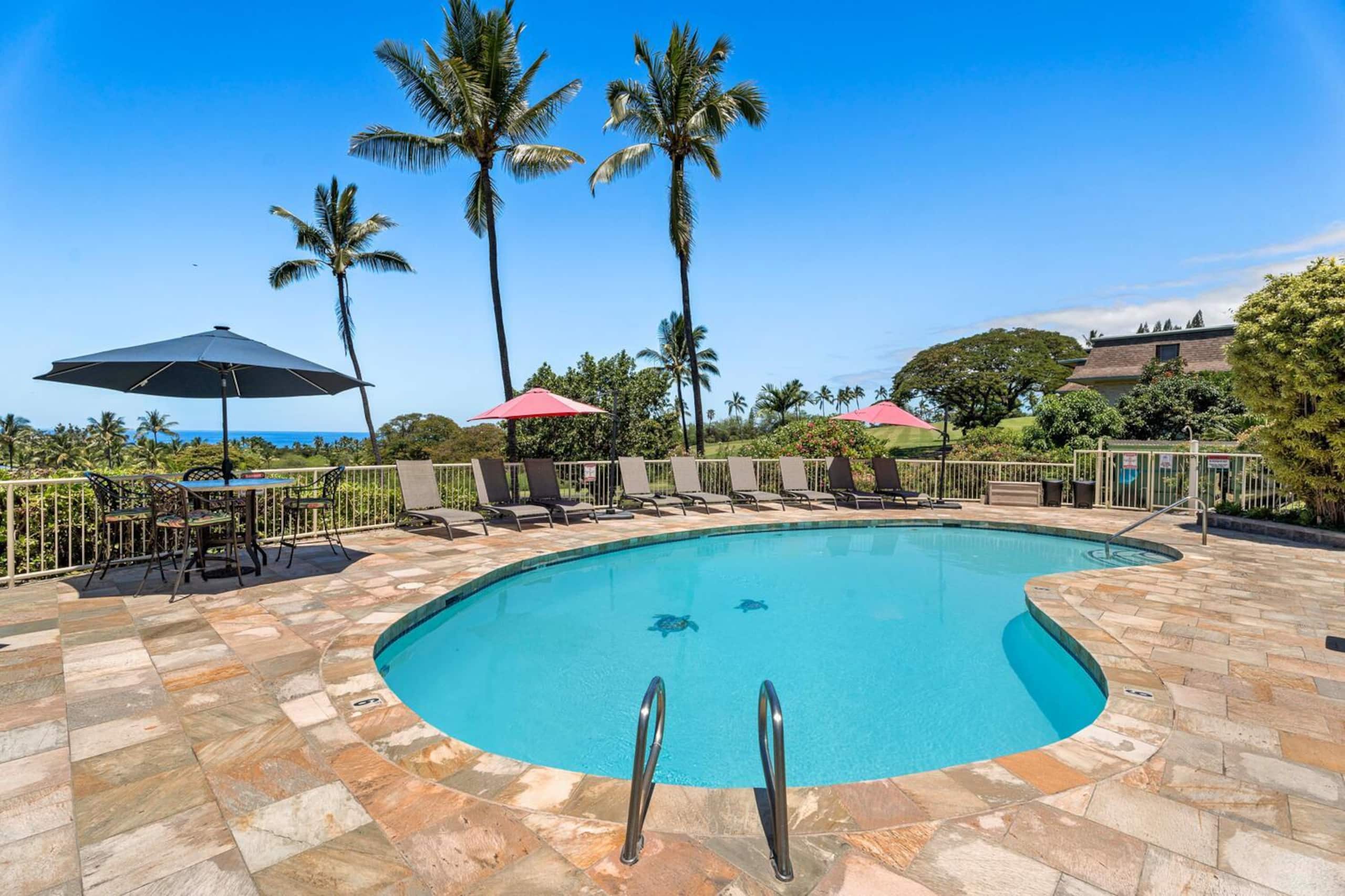 Condo in Kailua-Kona · ★4.76 · 1 bedroom · 2 beds · 2 private baths - Image 28