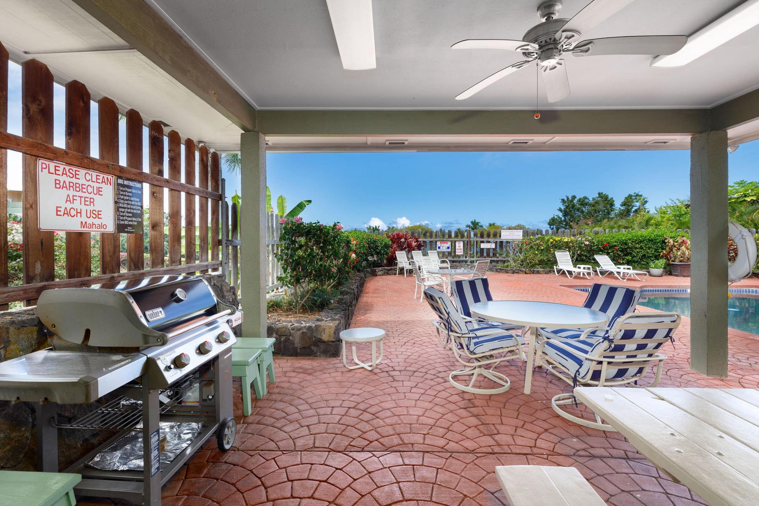 Condo in Kailua-Kona · ★4.81 · 2 bedrooms · 4 beds · 2 private baths - Image 26