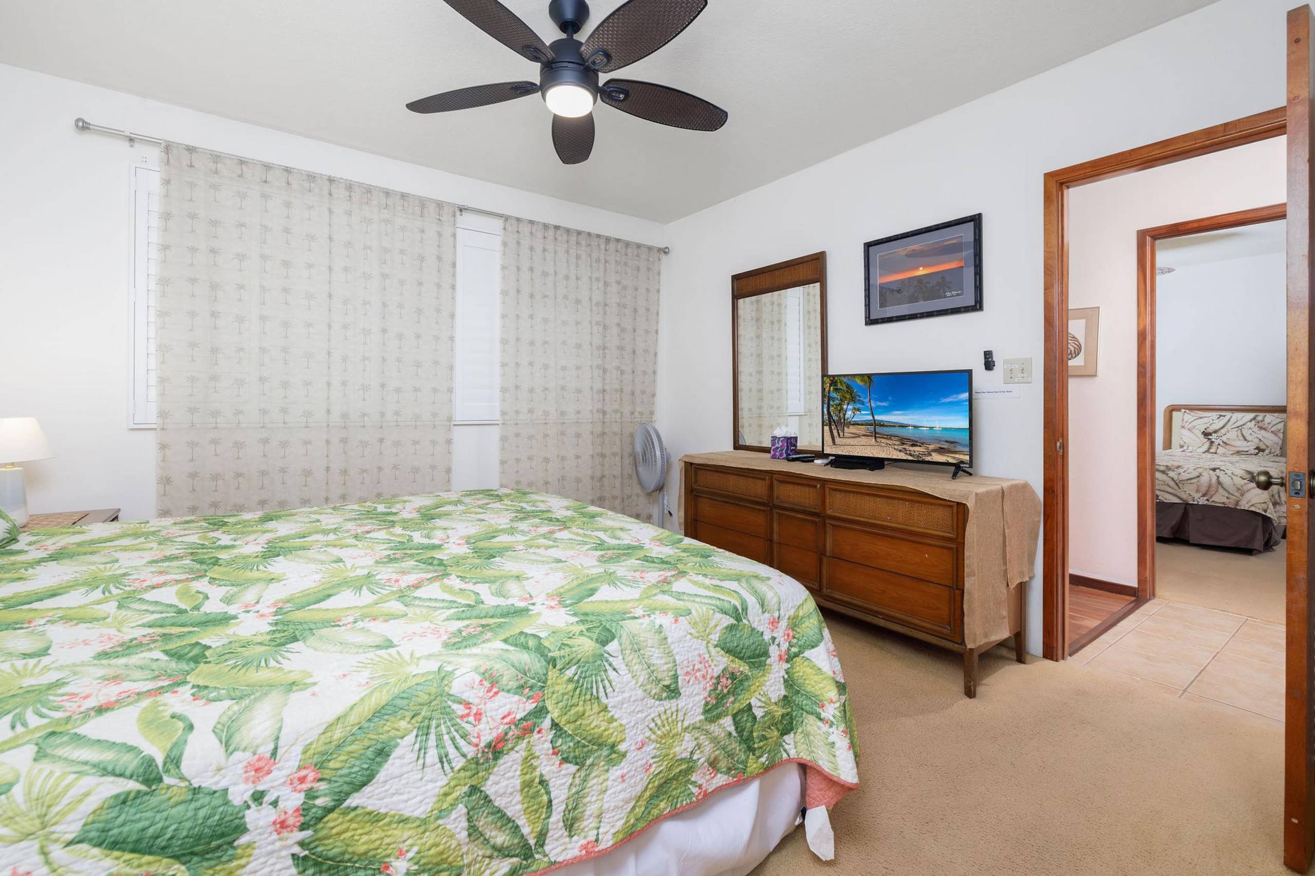 Condo in Kailua-Kona · ★4.81 · 2 bedrooms · 4 beds · 2 private baths - Image 13