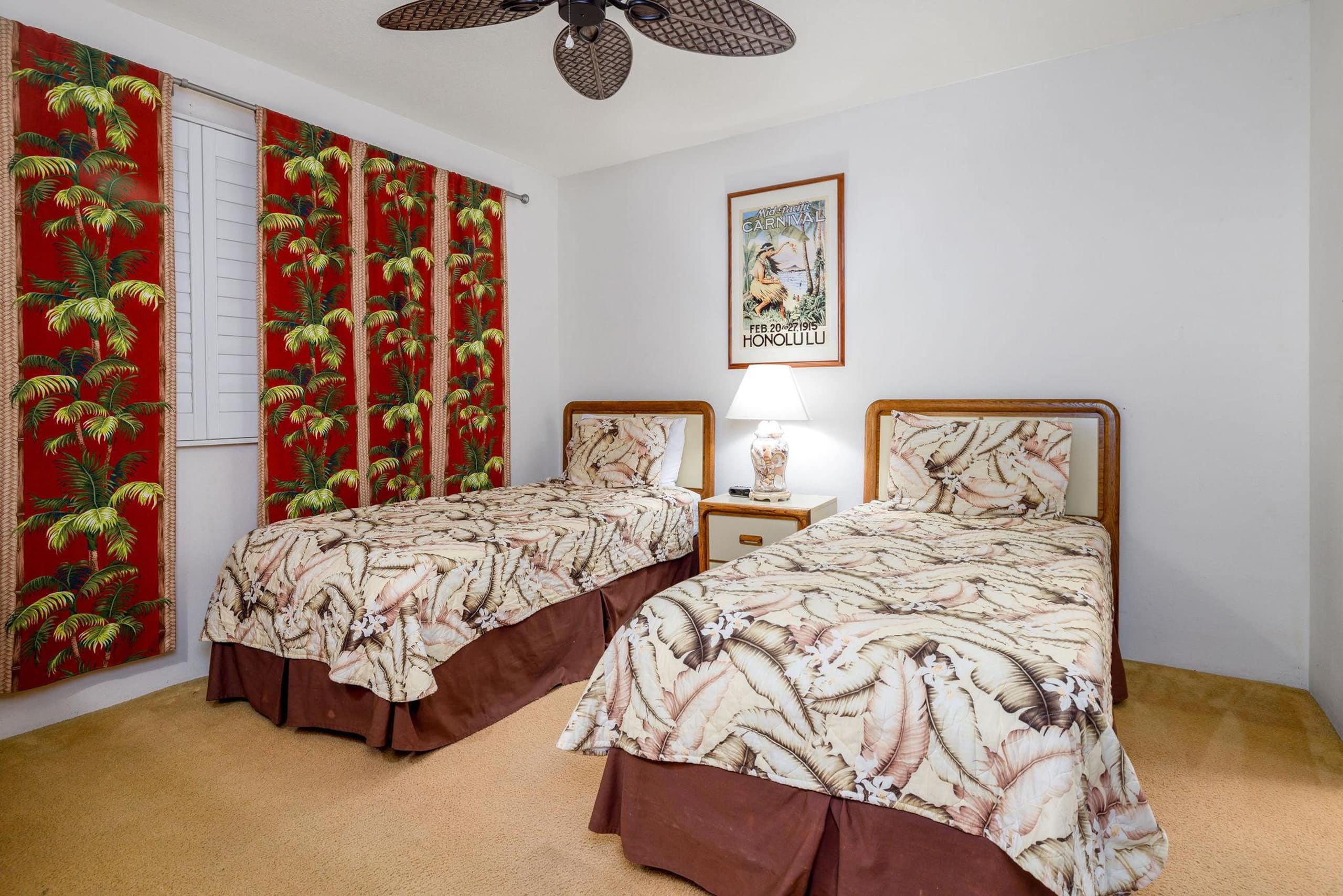 Condo in Kailua-Kona · ★4.81 · 2 bedrooms · 4 beds · 2 private baths - Image 16