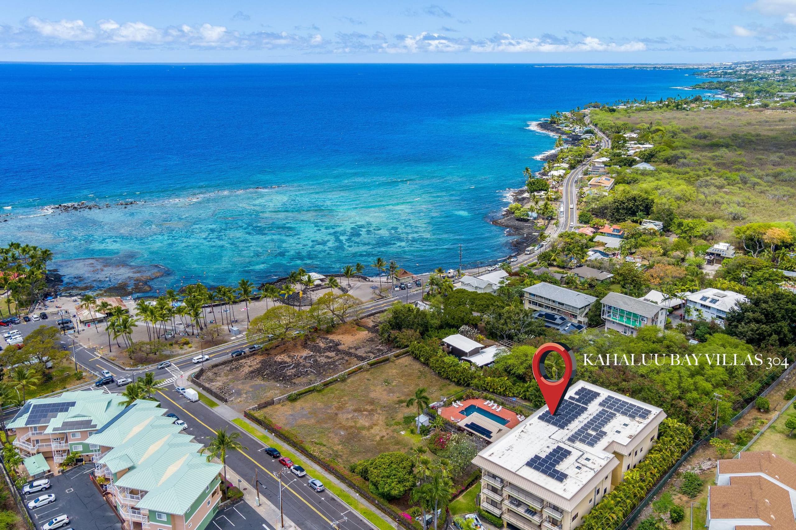 Condo in Kailua-Kona · ★4.81 · 2 bedrooms · 4 beds · 2 private baths - Image 2