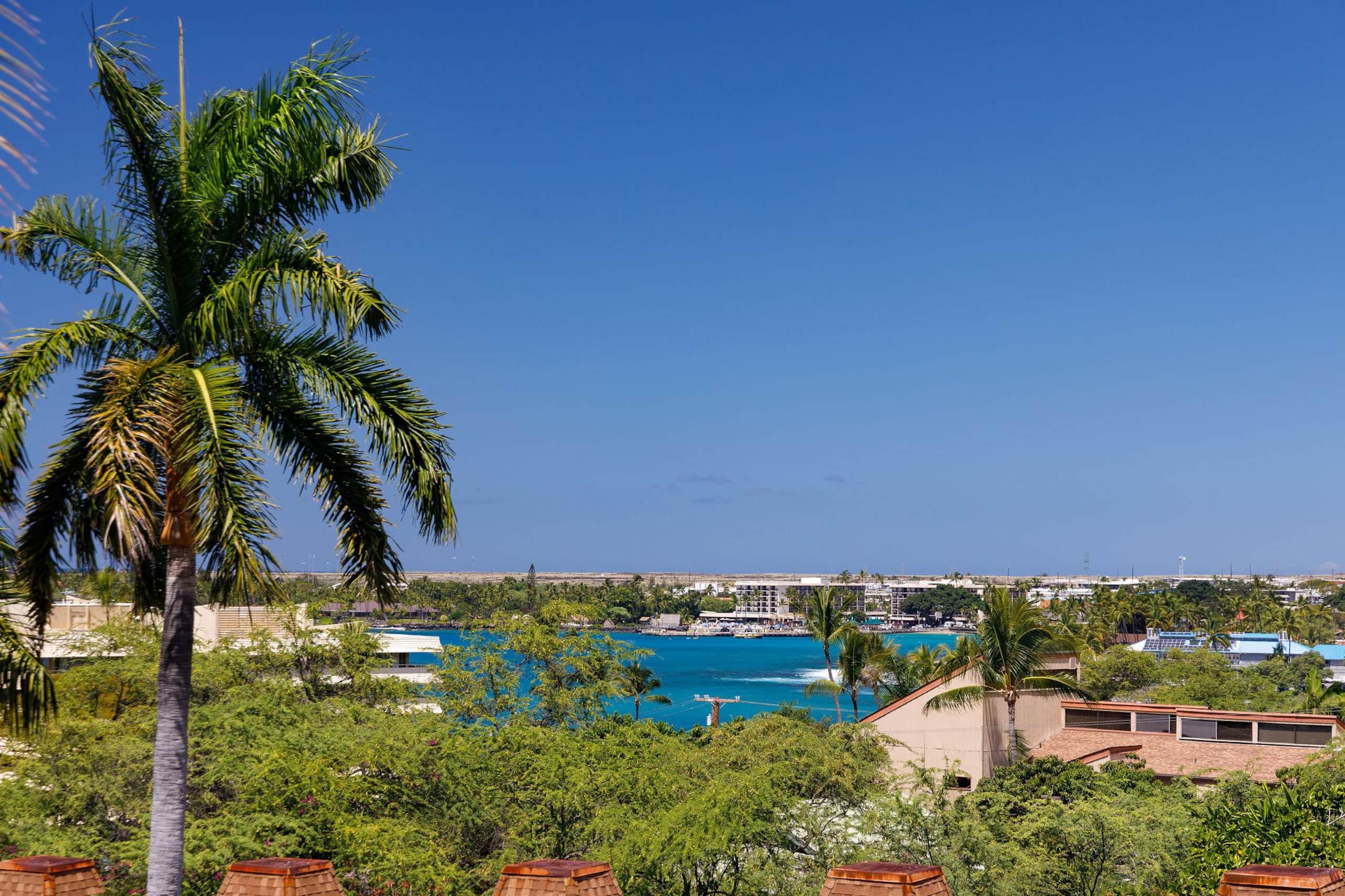 Condo in Kailua-Kona · ★4.59 · 2 bedrooms · 4 beds · 3 baths - Image 32