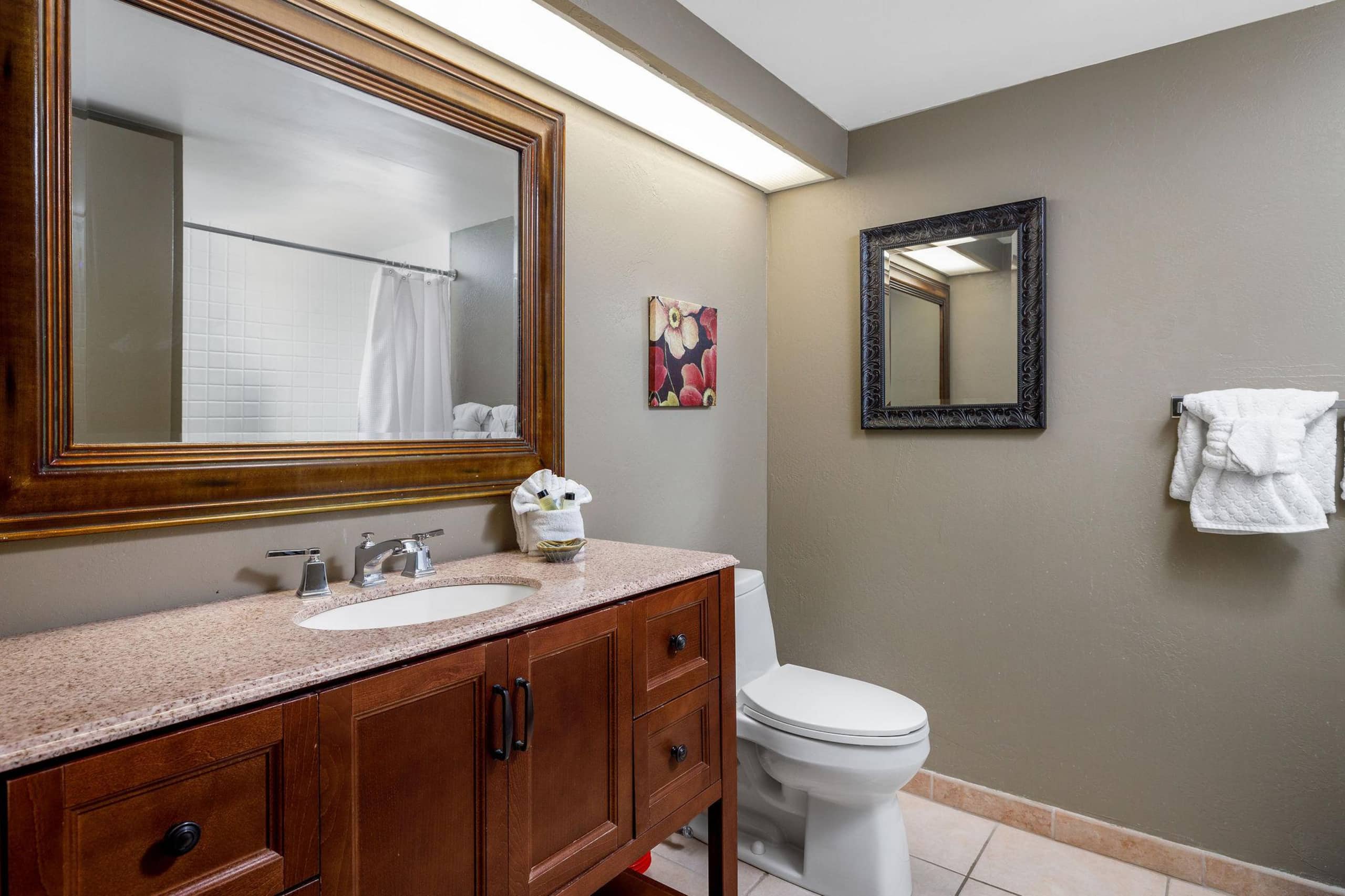 Condo in Kailua-Kona · ★4.59 · 2 bedrooms · 4 beds · 3 baths - Image 20