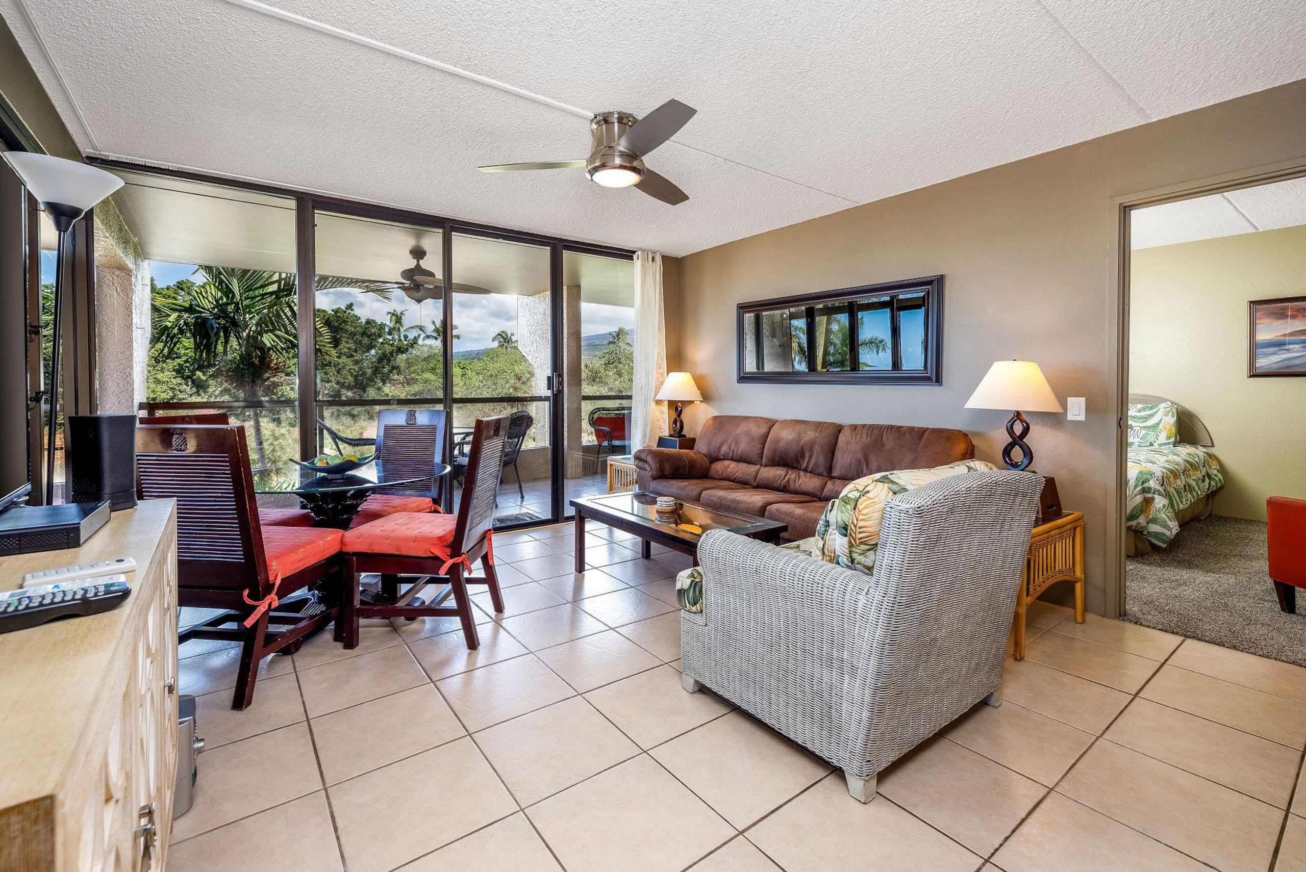 Condo in Kailua-Kona · ★4.59 · 2 bedrooms · 4 beds · 3 baths - Image 8