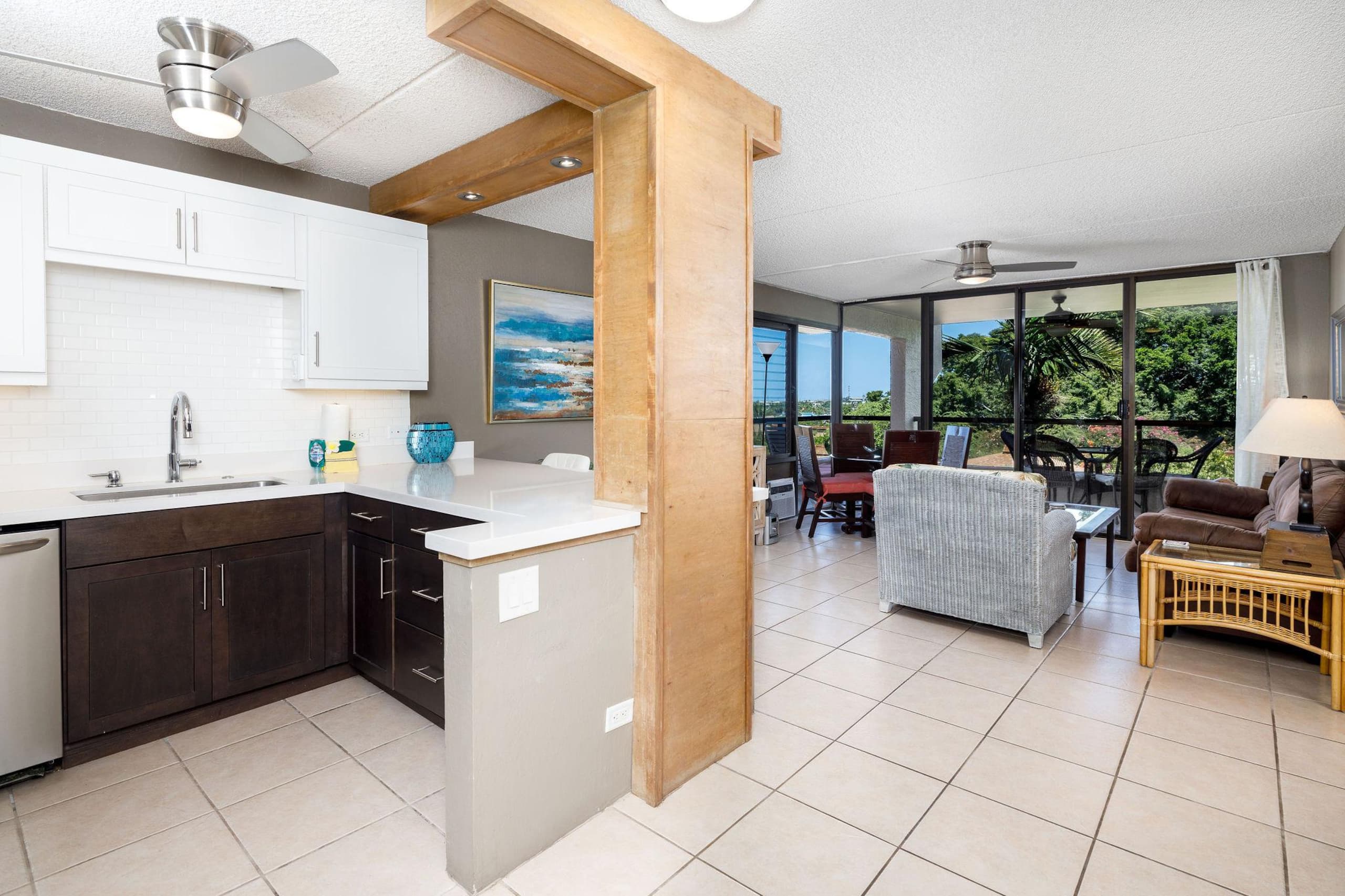 Condo in Kailua-Kona · ★4.59 · 2 bedrooms · 4 beds · 3 baths - Image 9
