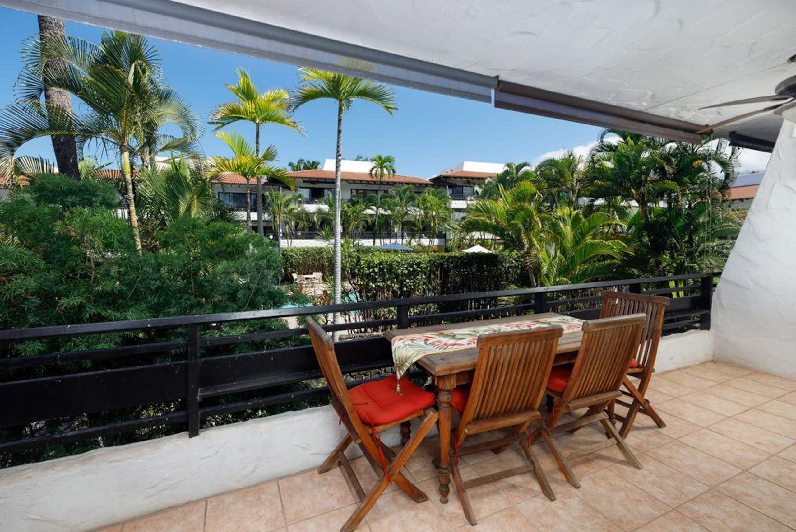Condo in Kailua-Kona · ★4.94 · 2 bedrooms · 2 beds · 2 baths - Image 22
