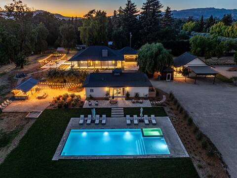 Private Farmhouse on 4.3 acres w Pool + Hot Tub +
