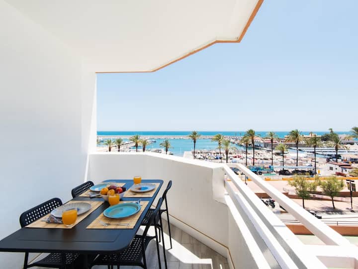 Palm True Towers Fuengirola Marina Beach Apartment - Fuengirola