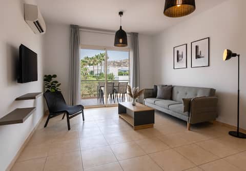 Phaedrus Living : Limassol Pyrgos Seaside Flat