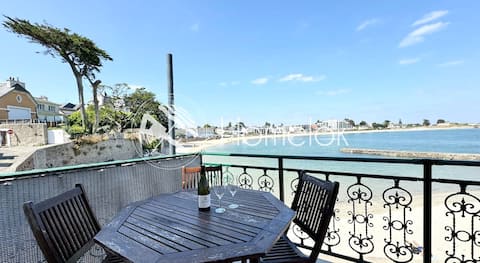 Authentic villa 360 sea view Waterfront