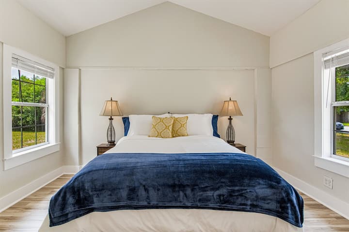 Druga spavaća soba s bračnim krevetom