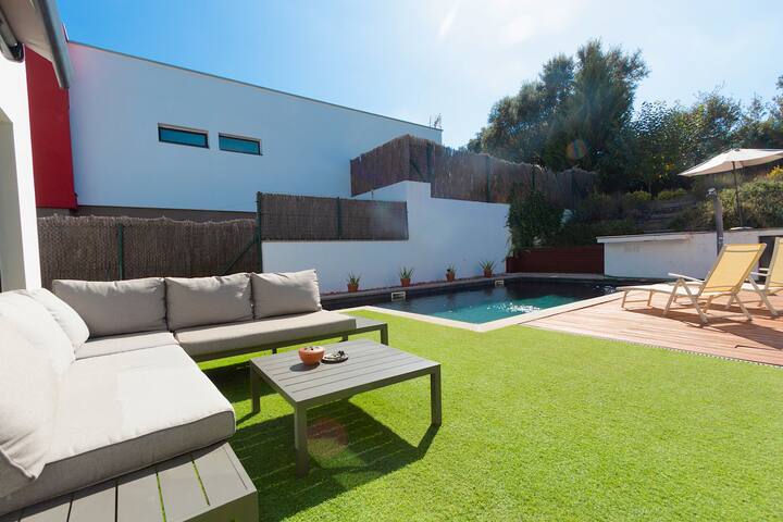 Super Modern Magnificence Costa Brava! gallery image 4