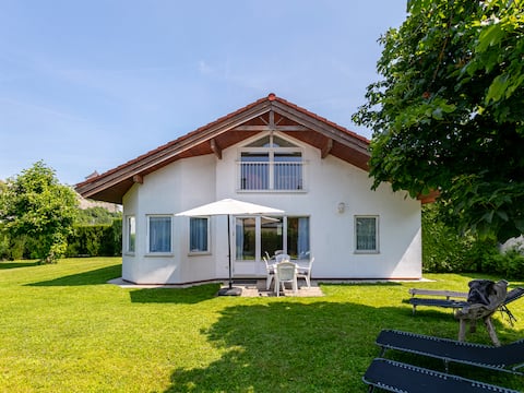 House in Kufstein with garden