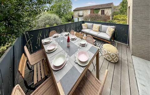 Pet friendly home in Goudargues