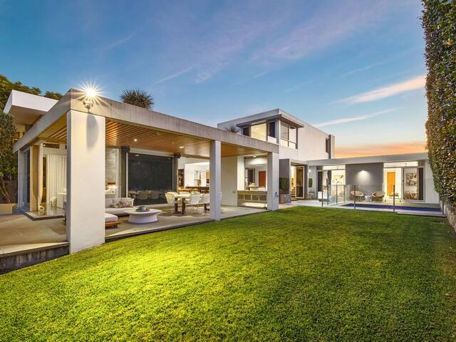 Ultimate Beachfront Escape with Pool gallery image 3