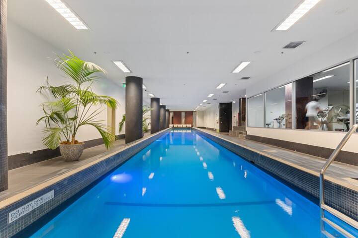 Impeccably Chic 2-Bed With Views & Fab Amenities