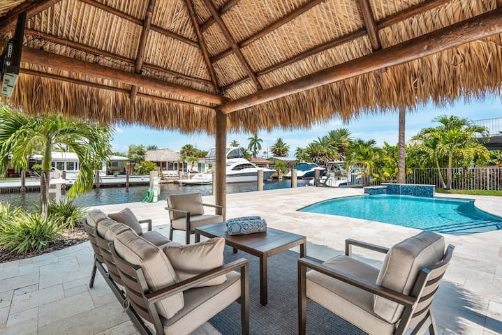 Modern intracoastal paradise