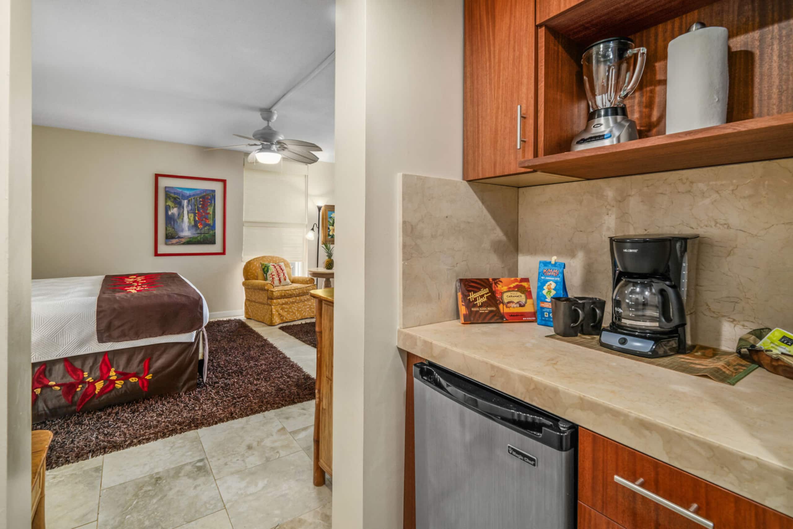 Condo in Princeville · ★4.84 · 1 bedroom · 1 bed · 1 bath - Image 4