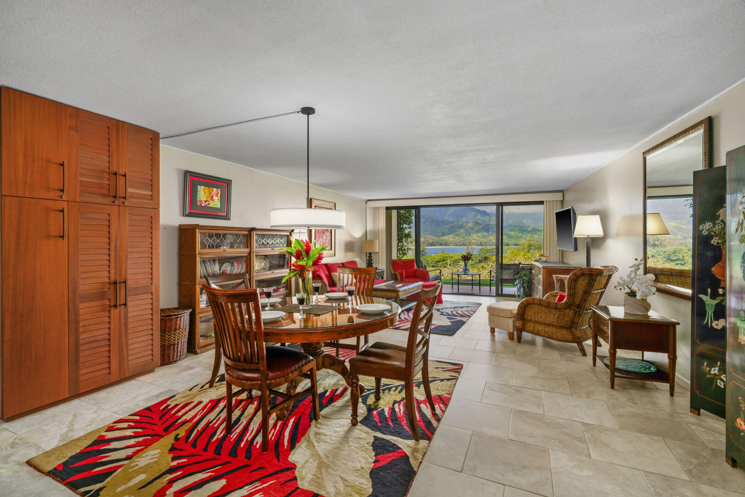Condo in Princeville · ★4.82 · 3 bedrooms · 3 beds · 3 baths - Image 11