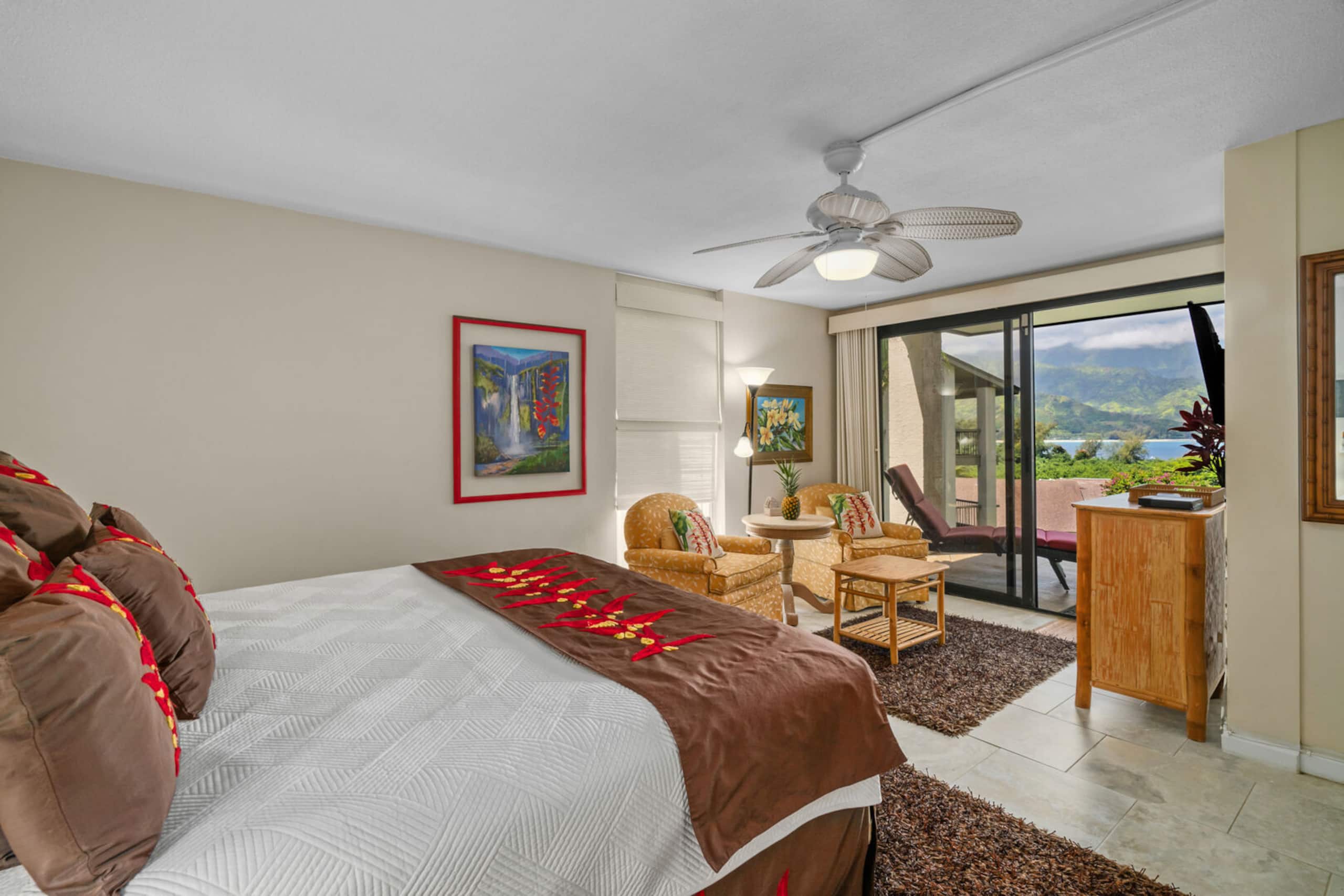 Condo in Princeville · ★4.82 · 3 bedrooms · 3 beds · 3 baths - Image 19