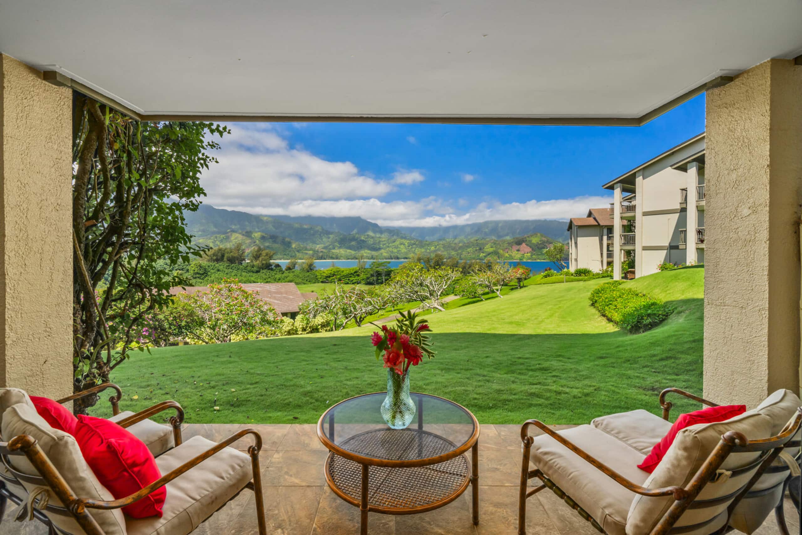 Condo in Princeville · ★4.82 · 3 bedrooms · 3 beds · 3 baths - Image 1