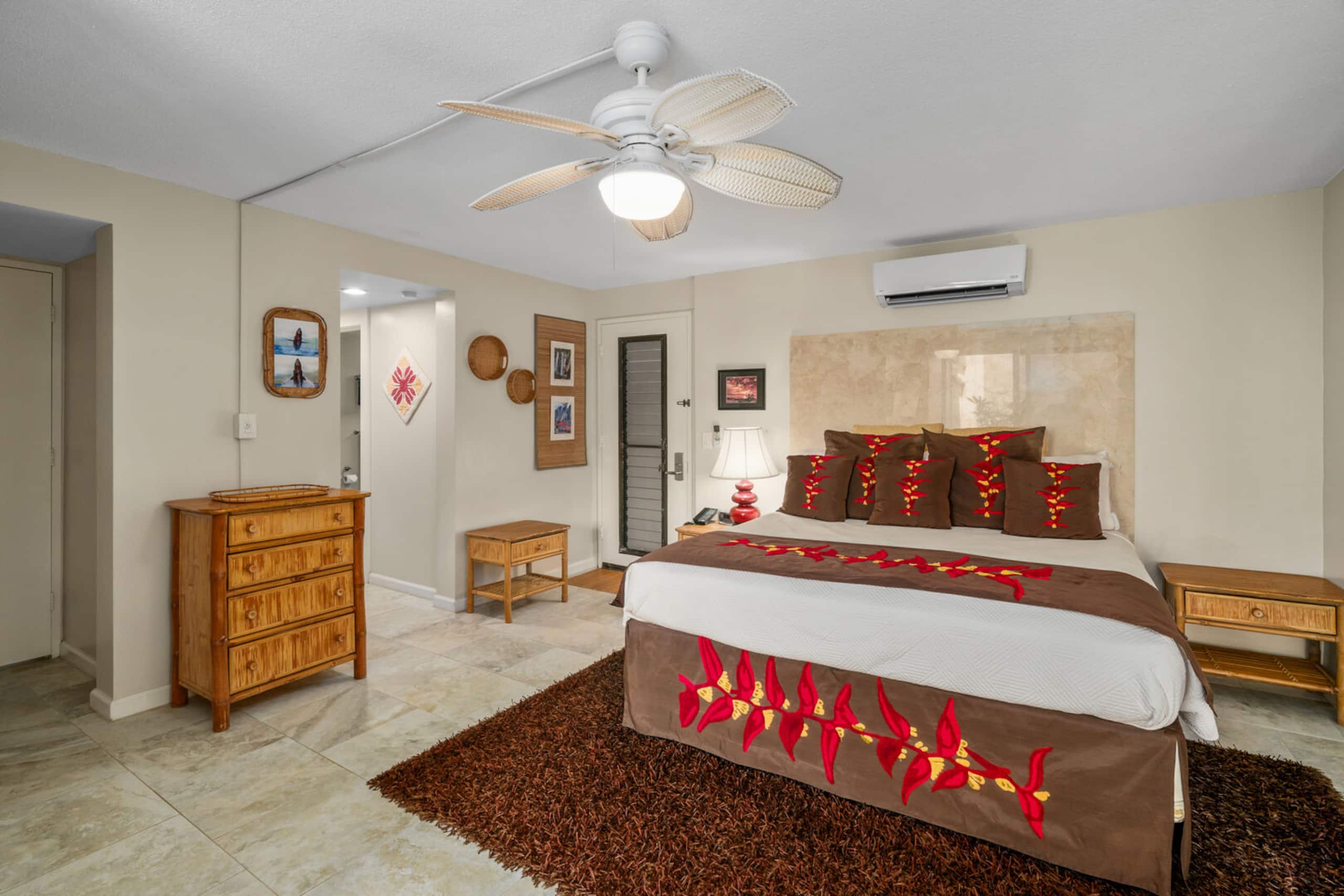 Condo in Princeville · ★4.82 · 3 bedrooms · 3 beds · 3 baths - Image 24