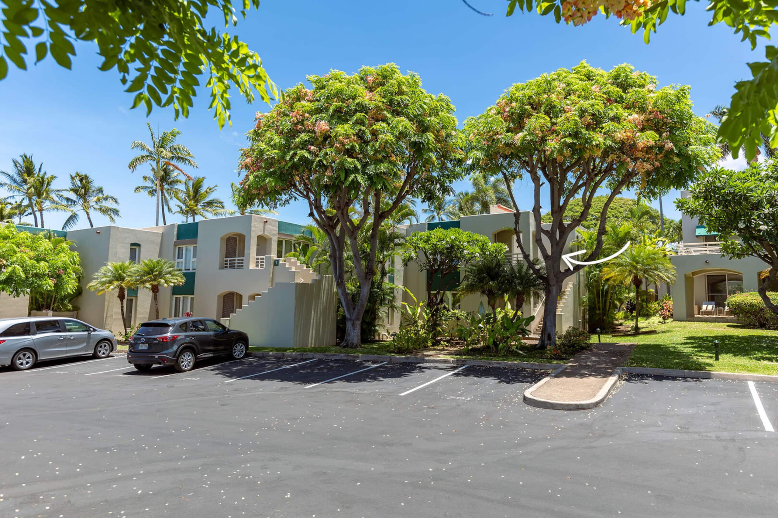 Condo in Kihei · ★4.33 · 1 bedroom · 2 beds · 2 private baths - Image 29