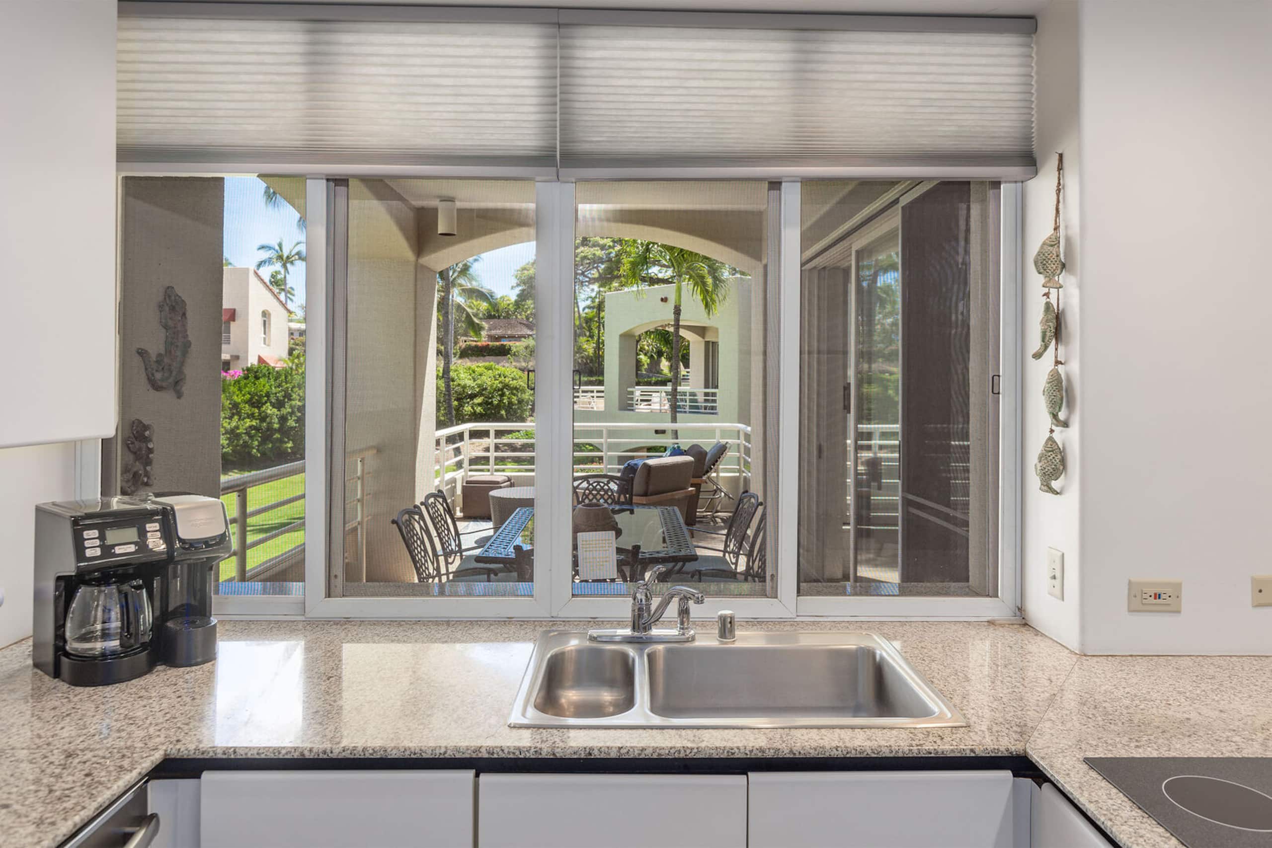 Condo in Kihei · ★4.33 · 1 bedroom · 2 beds · 2 private baths - Image 13