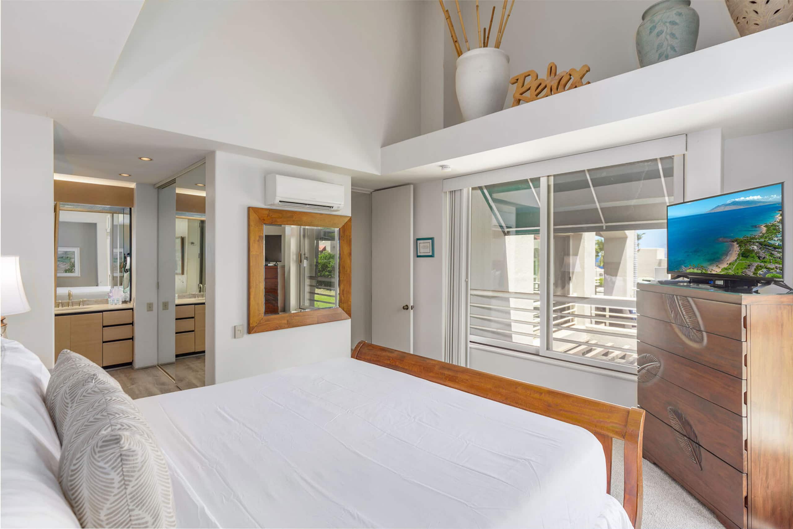 Condo in Kihei · ★4.33 · 1 bedroom · 2 beds · 2 private baths - Image 4