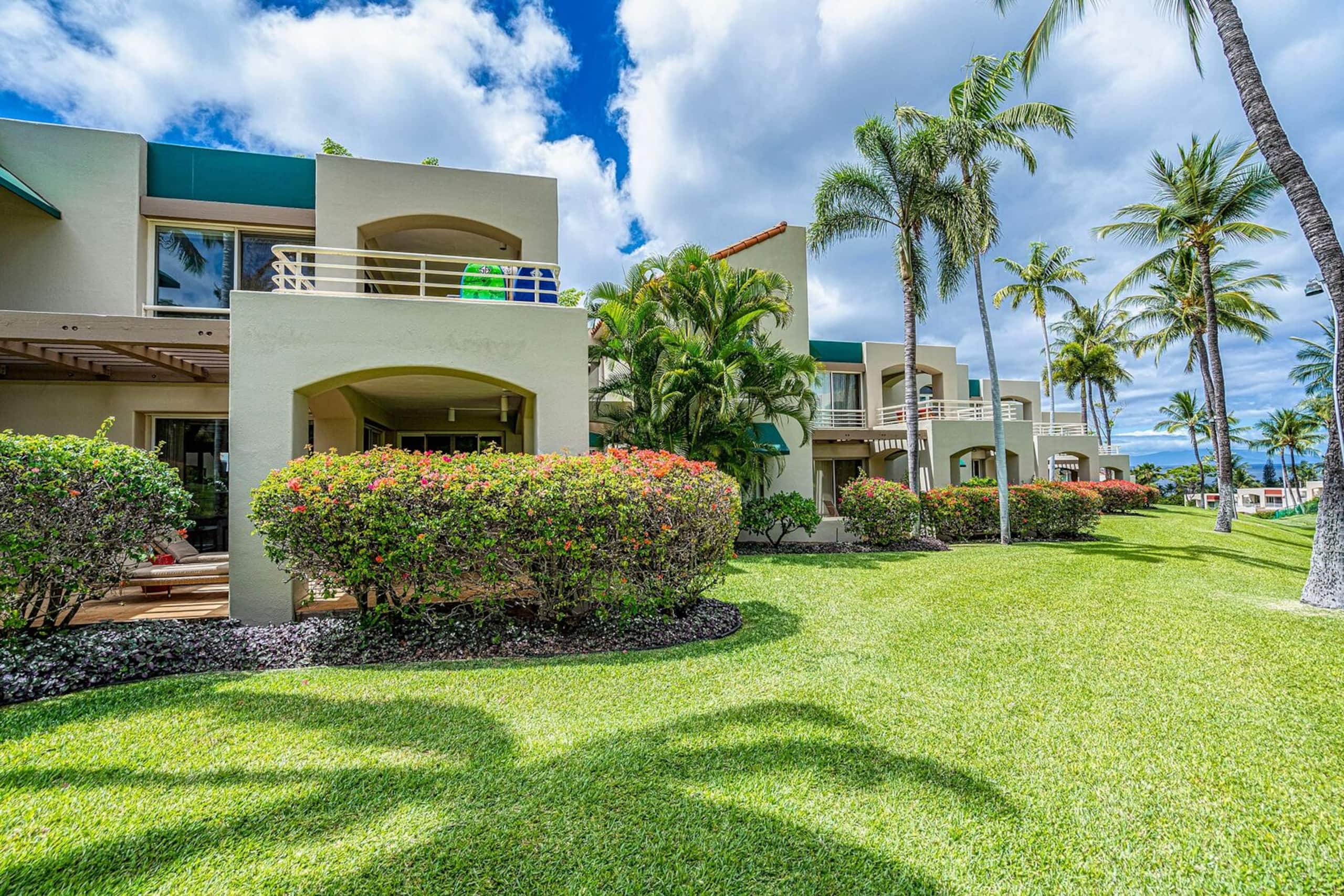 Condo in Kihei · ★4.33 · 1 bedroom · 2 beds · 2 private baths - Image 39