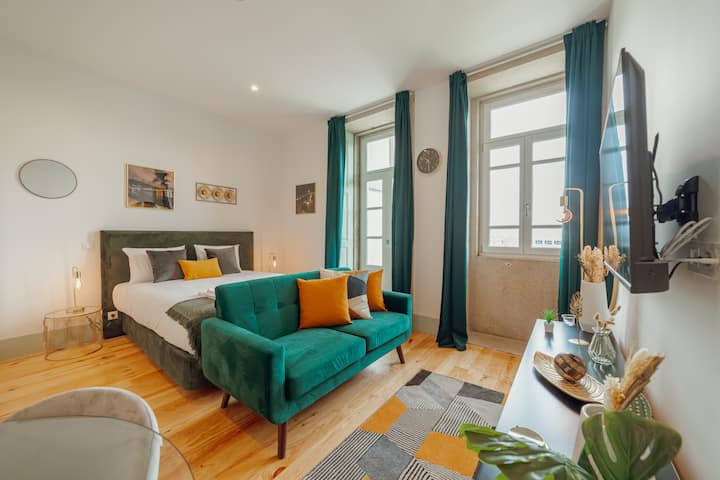 Downtown Suite B By Vacationy - Porto