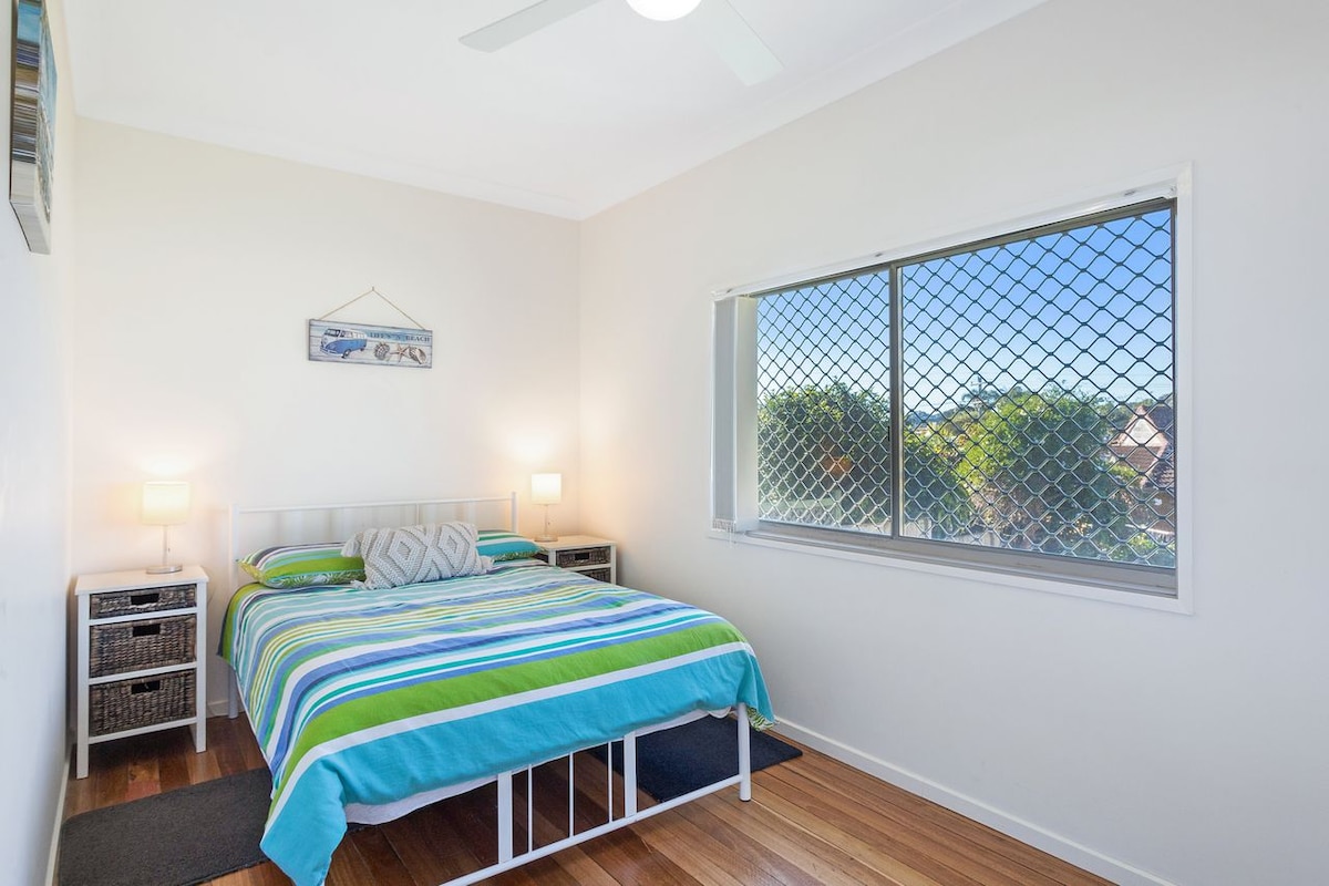 غرفة النوم 1