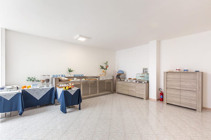 Hir Camera Tripla Con Balcone Vista Mare - Porto Cesareo