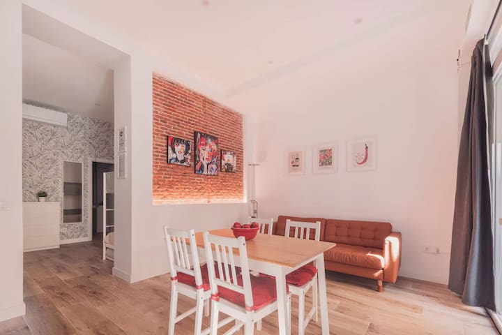 Apartment El Rastro, Center