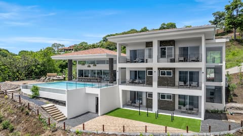 6 Suites - Gated - Vacation Planning Included!