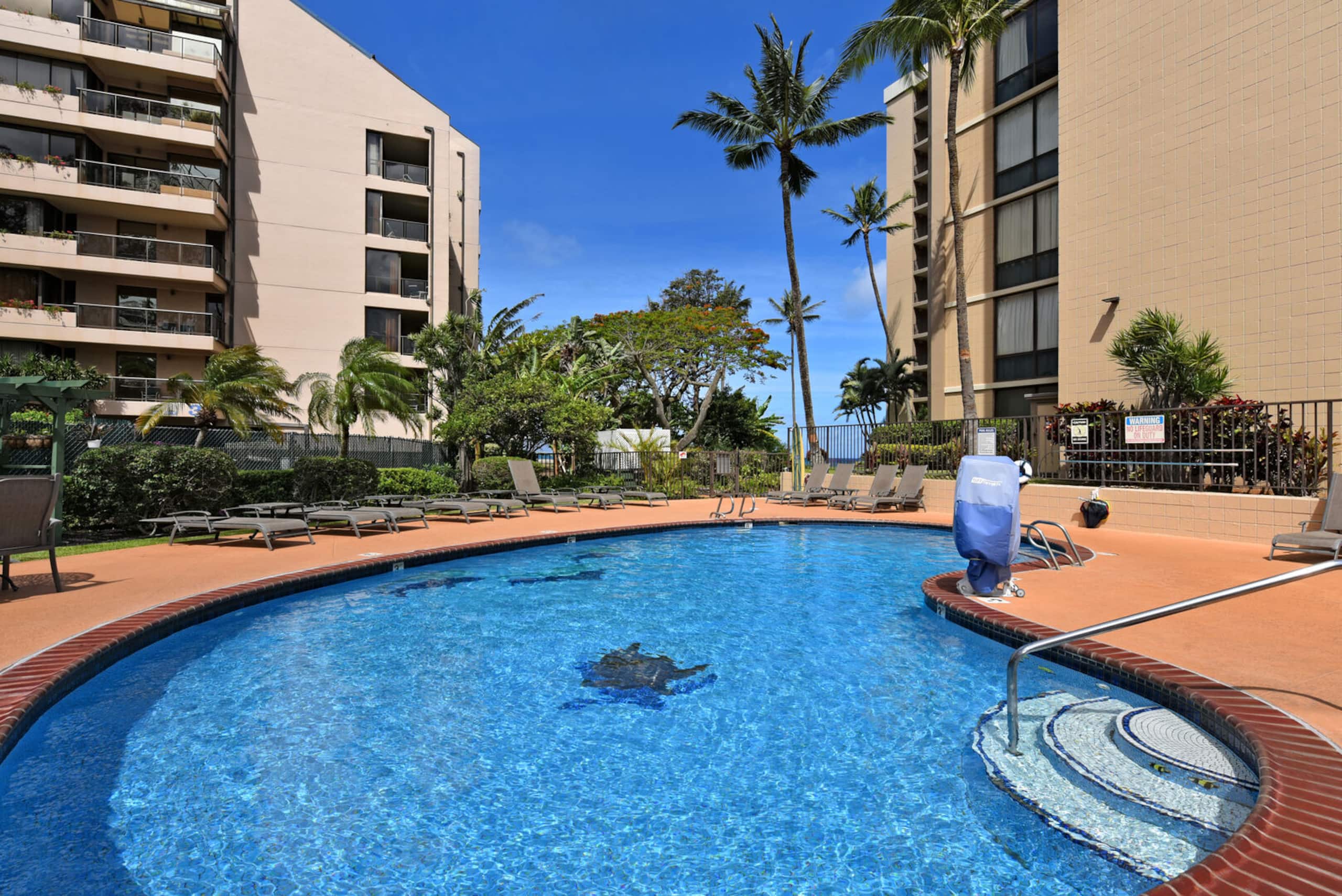 Condo in Lahaina · ★4.8 · 1 bedroom · 2 beds · 1 private bath - Image 22