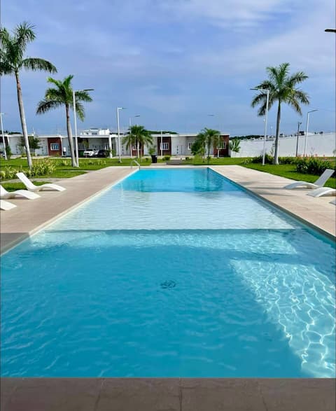 3BR Family Haven w/ Pool, San Miguel