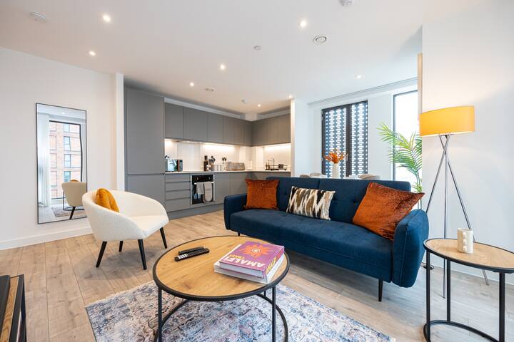 Pet friendly 2BR near Piccadilly | Asquare Letting