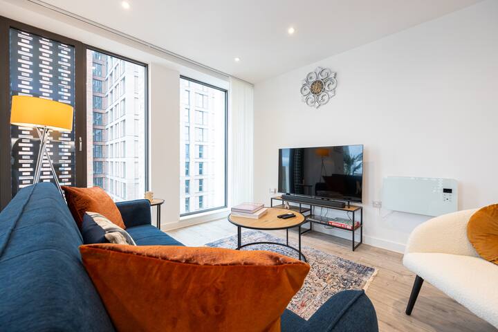 Pet friendly 2BR near Piccadilly | Asquare Letting gallery image 3