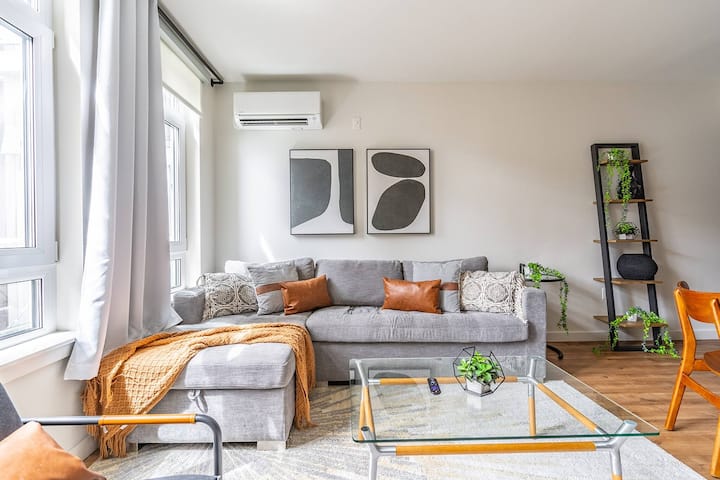 1br | Gym, Views | Bellevue | Sophari Parkside C* - Bellevue, WA
